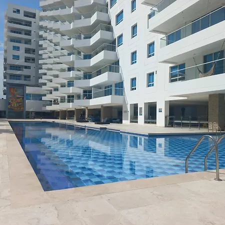 Luxury Beachfront 6 Guests 1 Apartamento *